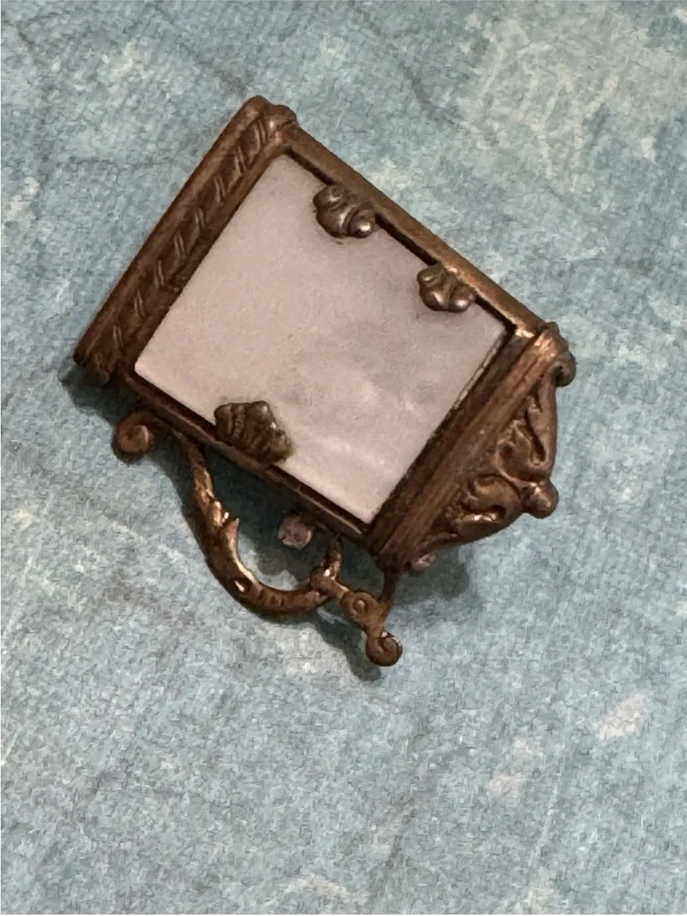 VINTAGE MCM BRASS AND MOTHER OF PEARL STEIN CUFF LINK